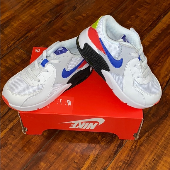 Nike Other - Nike kids air max excee shoes 👟size 10